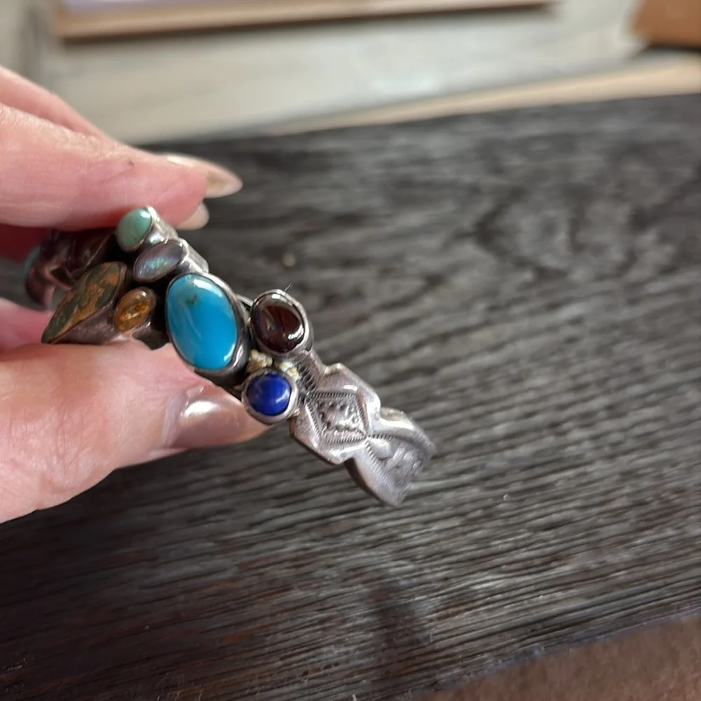 Native American Navajo Nakai sterling Multi Gemstone Silver Cuff Bracelet OS